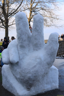 2020-01-12-RS-Schneskulpturen-Sprache-des-Körpers-IM_R0438