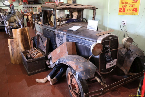 2019-05-23-R66-Atlanta-Bunyon-Hotdog-Museum-Kirche-IM_R2051-1-1