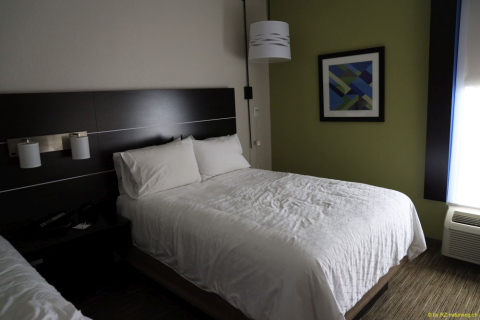 2019-05-25-R66-Y-Lebanon-Hotel-IM_R2232-1