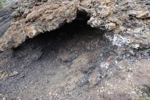 2019-05-30-R66-San-Rafael-El-Malpais-NP-Bandera-Krater-Eishöhle-IM_R2960-1
