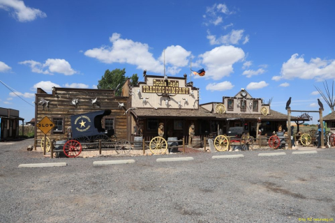 2019-06-01-R66-B-Valle-Double-Eagle-Ranch-Shop-IM_R3285-1