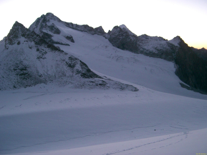 2005-08-05-Bietschhorn-3934-m-03