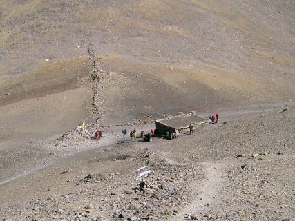 2003 11 16 Nepal Trek 10-24