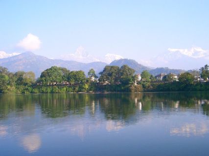 2003 11 20 nepal phokera-10