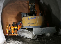 7 2017 07 20 AB Ruckhaldetunnel Durchstich
