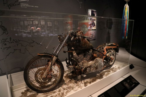 2019-05-20-R66-Millwaukee-HD-Museum-IM_R1543-1