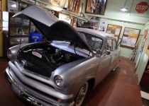 2019-05-23-R66-Atlanta-Bunyon-Hotdog-Museum-Kirche-IM_R2053-1-1