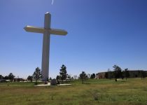 2019-05-27-R66-Groom-60m-weisses-Kreuz-12-Skulpturen-IM_R2594-1