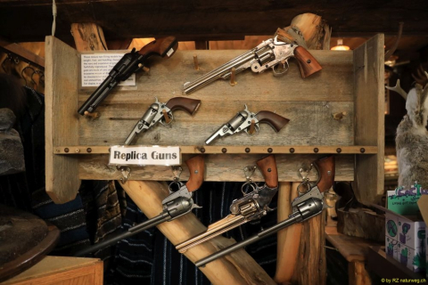 2019-06-01-R66-B-Valle-Double-Eagle-Ranch-Shop-IM_R3289-1