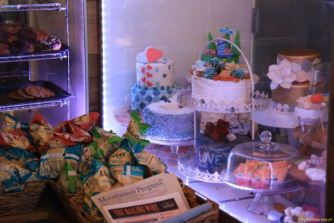 2019-06-05-R66-Wrightwood-Bäckerei-Ski-IM_R3966-1