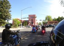 2019-05-29-R66-MadrisNM-Dorf-Film-Burn-to-be-wild-A-P1170835-1