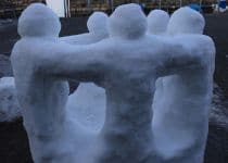 2020-01-12-RS-Schneskulpturen-Sprache-des-Körpers-IM_R0436