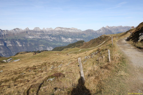 2021-10-11-Maschgenkamm-Spitzmeilenhuette-IM_R2724