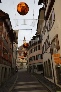 2025-12-10-SAC-RS-Stein-am-Rhein-Advent-Krippen-Maerli-Froschkoenig-R6II6046