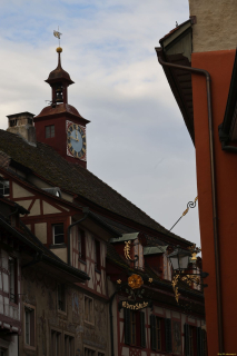 2025-12-10-SAC-RS-Stein-am-Rhein-Advent-Krippen-Maerli-Froschkoenig-R6II6108