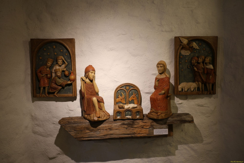 2025-12-10-SAC-RS-Stein-am-Rhein-Advent-Krippen-Maerli-Froschkoenig-R6II6148