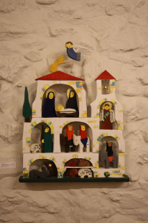 2025-12-10-SAC-RS-Stein-am-Rhein-Advent-Krippen-Maerli-Froschkoenig-R6II6168