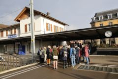 2025-12-10-SAC-RS-Stein-am-Rhein-Advent-Krippen-Maerli-Froschkoenig-R6II6037