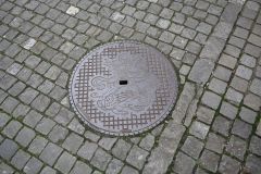 2025-12-10-SAC-RS-Stein-am-Rhein-Advent-Krippen-Maerli-Froschkoenig-R6II6054