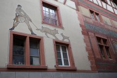 2025-12-10-SAC-RS-Stein-am-Rhein-Advent-Krippen-Maerli-Froschkoenig-R6II6080