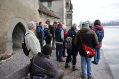 2025-12-10-SAC-RS-Stein-am-Rhein-Advent-Krippen-Maerli-Froschkoenig-R6II6082