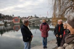 2025-12-10-SAC-RS-Stein-am-Rhein-Advent-Krippen-Maerli-Froschkoenig-R6II6085