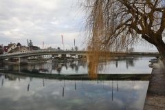 2025-12-10-SAC-RS-Stein-am-Rhein-Advent-Krippen-Maerli-Froschkoenig-R6II6089