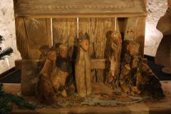 2025-12-10-SAC-RS-Stein-am-Rhein-Advent-Krippen-Maerli-Froschkoenig-R6II6142