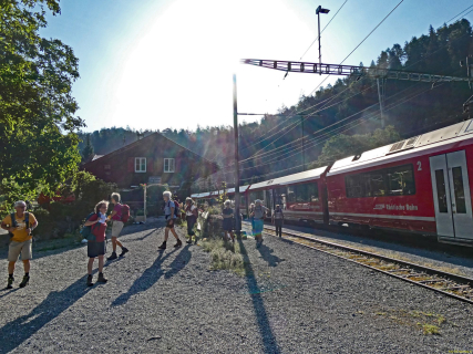 2026-08-11-SAC-Trin-Versam-Bhf-001_bearbeitet-1